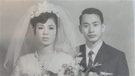 翻攝自黃柏文臉書、黃士維臉書、商周出版提供