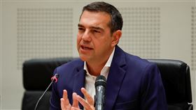希臘國會大選，反對黨「極左聯盟」（SYRIZA）慘敗，黨魁齊普拉斯（Alexis Tsipras）表示，他將下台。路透社
