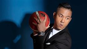 陳建州黑人。（圖／翻攝自黑人陳建州臉書）