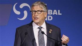 最近正值求職旺季，許多求職者在接受面試時，除了盡其所能展現自己，對於面試官的提問，有時候也要很小心。美國《華爾街日報》最近報導，有女性求職者投訴，表示自己在應徵美國富豪比爾蓋茲（Bill Gates）旗下的蓋茲創投時，在面試階段竟被問到個人性生活等私領域問題，蓋茲聞訊後回應「不可接受」。