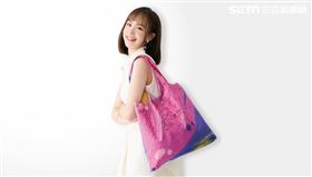 中友提倡減速　夏季2款收納環保袋美翻(圖/中友百貨提供)
