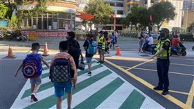 新北市,蘆洲,路口不停讓行人，道路交通管理處罰條例