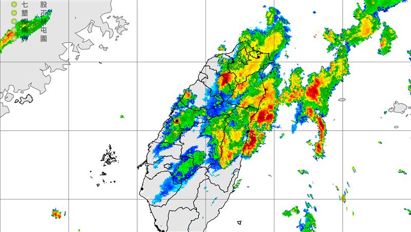 新北市、桃園市、新竹縣晚間慎防大雷雨。（圖／擷取自氣象局網站）