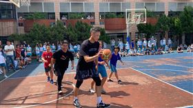 野獸來了　與昔日恩師降臨基隆德和國小