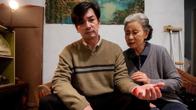 新劇見伊正「斷腿」還有已故85歲北影影后