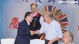 侯友宜、韓國瑜合體了！直擊互動曝光
