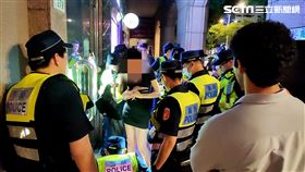 北市青春專案開跑，大安分局查獲攜帶毒品的女通緝犯。（圖／翻攝畫面）