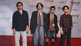 日本怪物級天團「King Gnu」到場紅毯現場響起震天尖叫聲。（圖／記者楊澍、邱榮吉攝影）