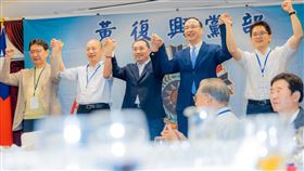 侯友宜,韓國瑜（圖／翻攝自侯友宜臉書）