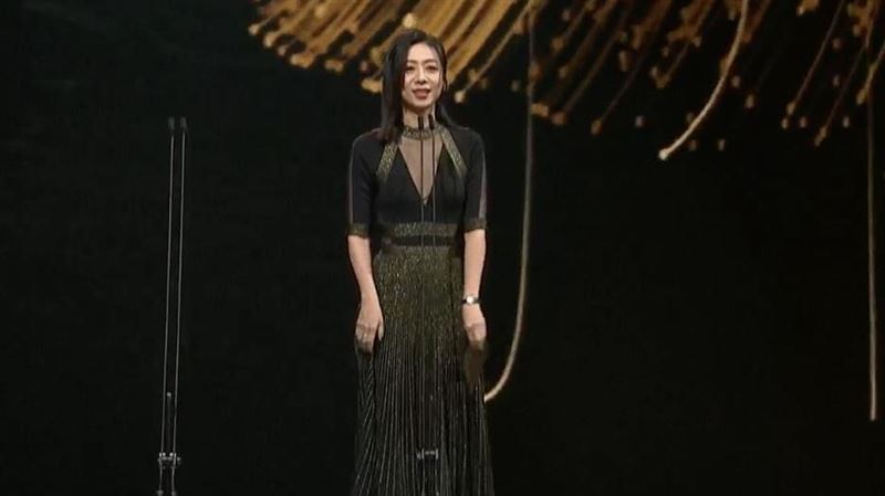 陳綺貞挺過風波現身金曲　開口清唱網讚爆