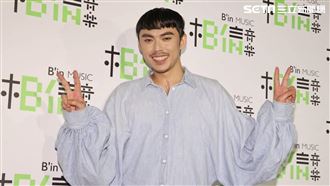 艾怡良頒獎出包！好友HUSH奪歌王後幫緩頰