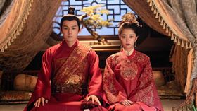 鍾漢良、譚松韻演出的《錦心似玉》（圖／八大提供）