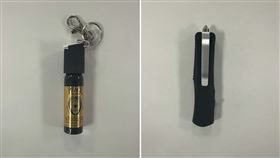 ▲新北市一名許姓男子不滿日前走在路上時，與黃姓房仲公司老闆發生碰撞，黃男卻不道歉還罵人，6月30日上午與黃男狹路相逢，竟拿出彈簧刀刺傷黃男，還撒辣椒水。警方獲報趕抵除立即將黃男送醫，並循線逮到許男，訊後依傷害、恐嚇等罪移送法辦。（圖／翻攝畫面）