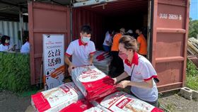 你買糧我捐糧！迎接國際貓咪狗狗節　法國皇家、新北動保處實際行動力挺