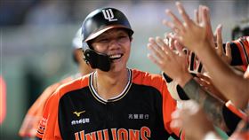 ▲林益全沒有提前休兵，這場敲3安2打點。（圖／統一獅球團提供）