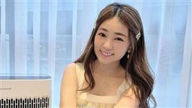 丫頭餐飲副業因疫情影響恐受不小衝擊。（圖／翻攝自ava112411 IG）