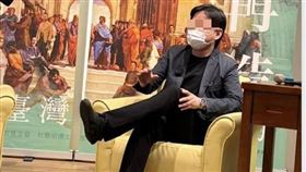 蔣伯欣。（圖／翻攝自靠北藝術 kaobei Art臉書粉專）