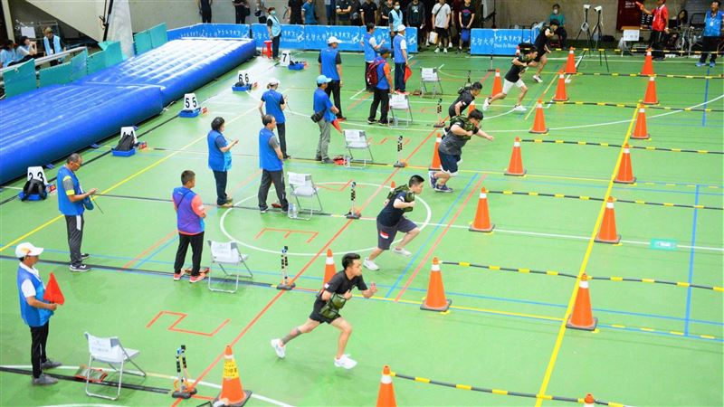 15歲少年錄取清潔隊　背後「催淚內幕」曝