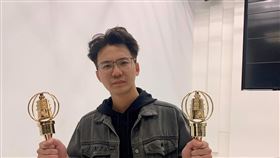 金曲歌王被控性騷！反嗆「倒貼、假metoo」　女星提告了：一切法院相見。歌手王喬尹、「張三李四」團長張三。