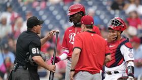 ▲紅人新秀克魯茲（Elly De La Cruz）被國民質疑球棒違規。（圖／美聯社／達志影像）