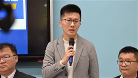 國民黨發言人李明璇、蕭敬嚴，有意投入艱困選區。(圖/國民黨團提供)