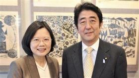 安倍晉三。蔡英文臉書