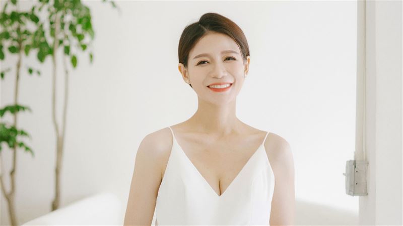 蘿莉塔倒數卸貨沒結婚　首波孕婦婚紗曝光