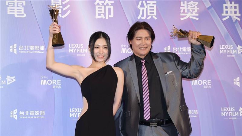 北影新演員開雙蛋黃　她淚崩謝天上的家人