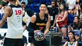 ▲林書豪回到多倫多參加籃球慈善活動。（圖／翻攝自林書豪IG）