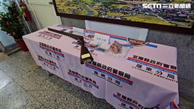 宜蘭丁翁持雙管霰彈槍朝妻子房門射擊，也讓妻子雙腿及腹部中彈送醫。（圖／翻攝畫面）