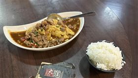 四叉貓熱炒（圖／翻攝自劉宇臉書）