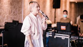 李明依(翻攝臉書)