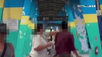 危險！月台邊拉扯　雙方為財務糾紛爆衝突