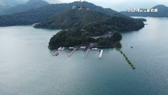 日月潭空拍現「龍爪」！遊客稱奇拍照打卡