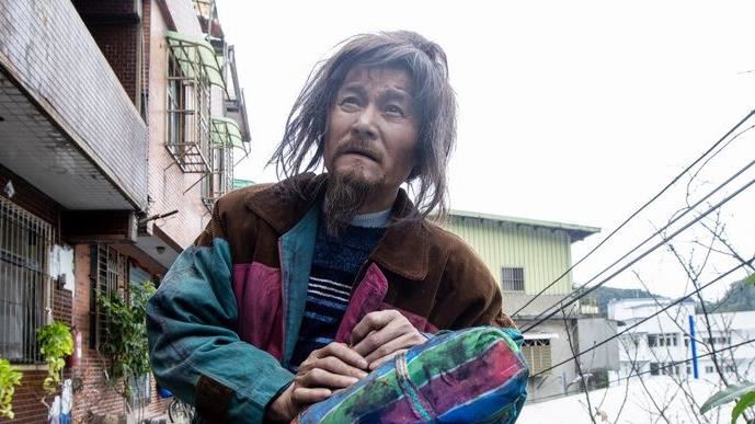 粉絲親人癌末求見面　本土劇男星送錢遭詐