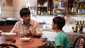 夏靖庭,阮柏皓,黃冠智,江宜蓉。（紅衣小女孩提供