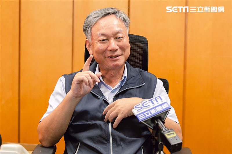 氣象局局長鄭明典三立新聞網專訪。（圖／記者楊澍攝影）