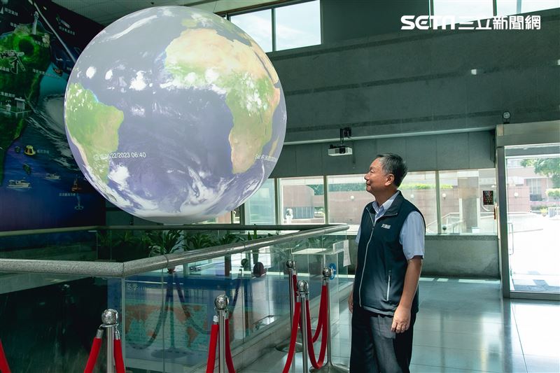 氣象局局長鄭明典三立新聞網專訪。（圖／記者楊澍攝影）