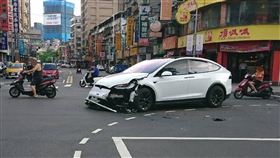 特斯拉,Tesla,Model X,電動車,新北,三重,計程車