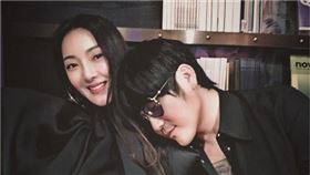 曹格曬出與吳速玲的合照。（圖／翻攝自IG）