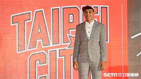 ▲T1聯盟2023年新人選秀，臺北台新第1輪第3順位選擇世新大學簡賀宇。（圖／記者劉彥池攝影）