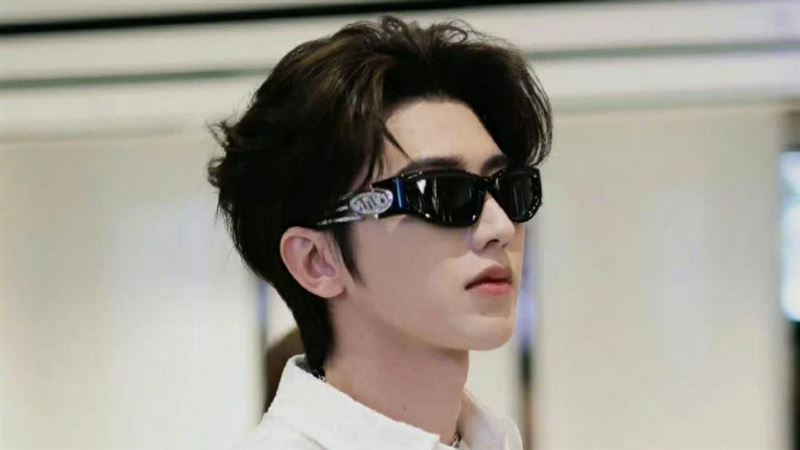 蔡徐坤爆約砲　《奔跑吧》復播沒他的畫面