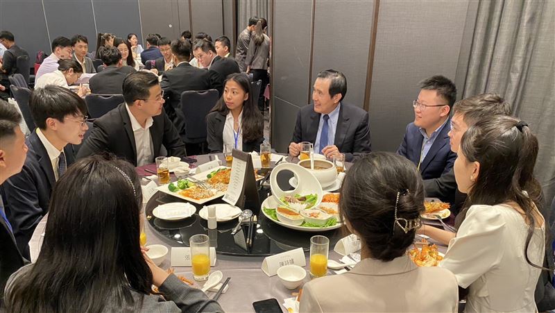 宴請陸生團　馬：近年最重要兩岸青年交流