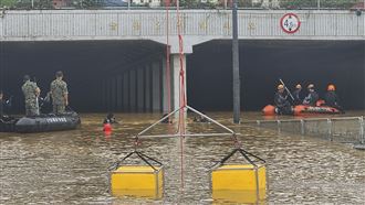 地下道淹沒13死　南韓暴雨已奪40命9失蹤