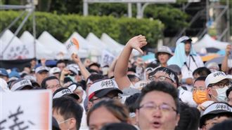 侯友宜凱道遭噓比倒讚　民喊：吼吼做代誌