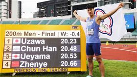 「台灣最速男」楊俊瀚在2023年亞洲田徑錦標賽男子200公尺決賽，以20秒48摘下銀牌。（圖／田協提供）