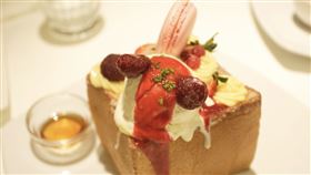 蜜糖吐司https://www.flickr.com/photos/justinpig/5649775660/in/photolist-915h5g-x3ptCS-9Bd32n-9BfDfo-9BfU7o-9BcJNa-9BcEbK-9BfsMw-9BcNup-9BctDt-9BfgYw-9BcYf8-9Bf9MJ-9Bcq5t-9Bf6go-9Bcc7T-9BffGJ-9BchL4-9Bfztb