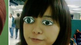 宋燕旻（左）PO出剛工作的嫩照。（圖／翻攝自臉書）