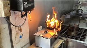 新北市，新莊，火警，牛排館