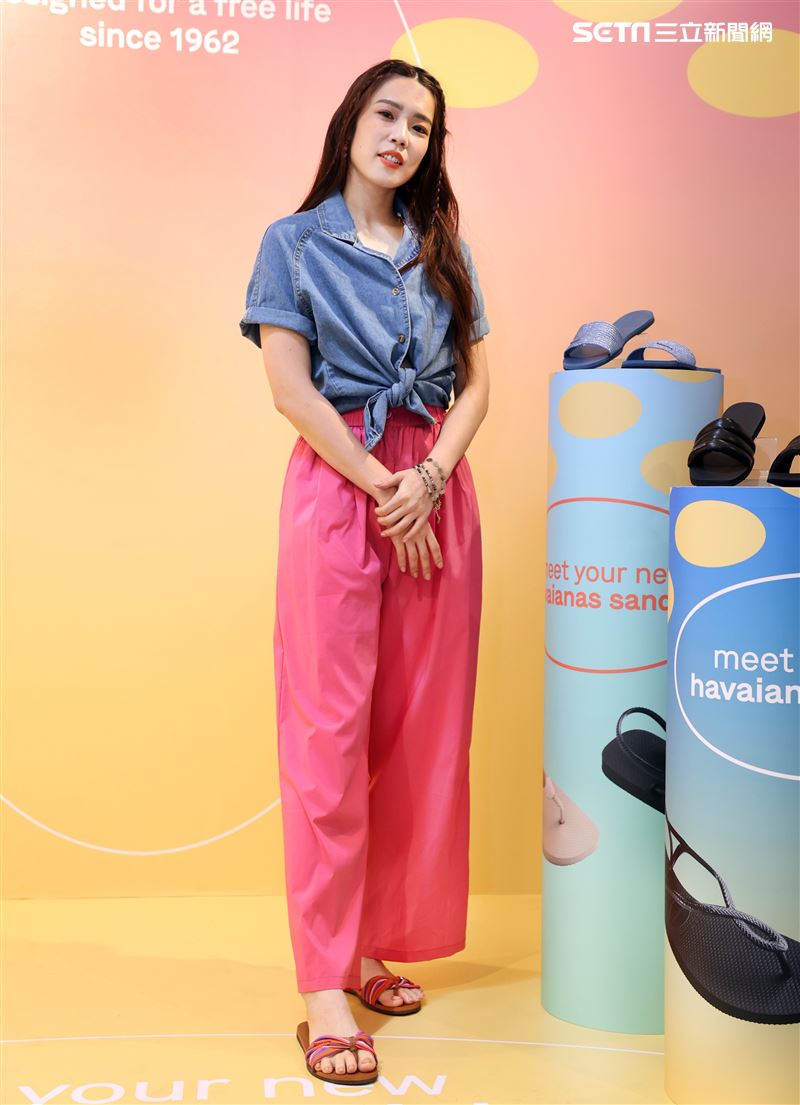 林思宇拖鞋品牌見面會。（圖/記者邱榮吉/攝影）